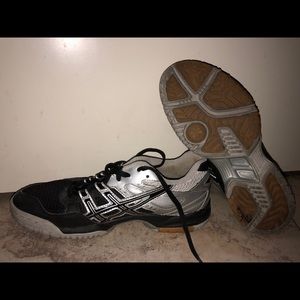 Asics black/grey volleyball shoes